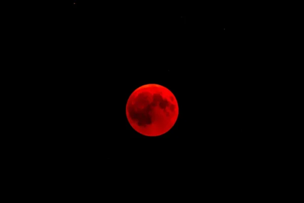 Why the September 2025 Blood Moon Eclipse Will Amaze You September 2025 Blood Moon Eclipse glowing red over Breuningsweiler, Germany